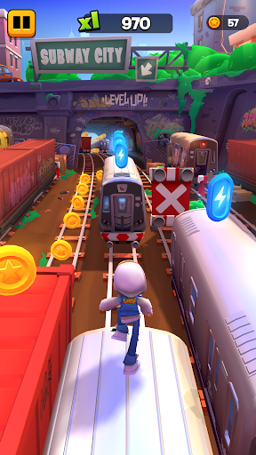 Captura de pantalla de Subway Surfers City