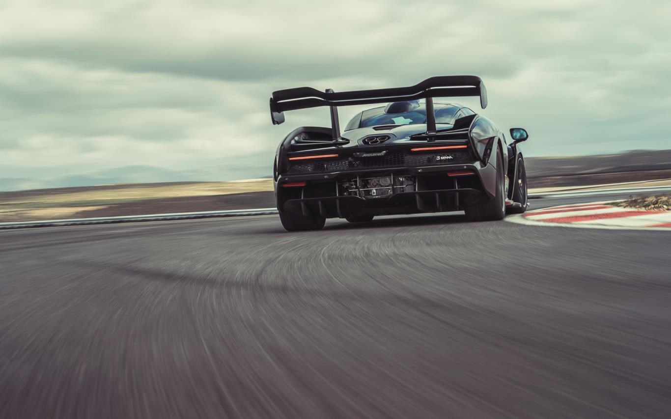 McLaren Senna Track Day screenshot