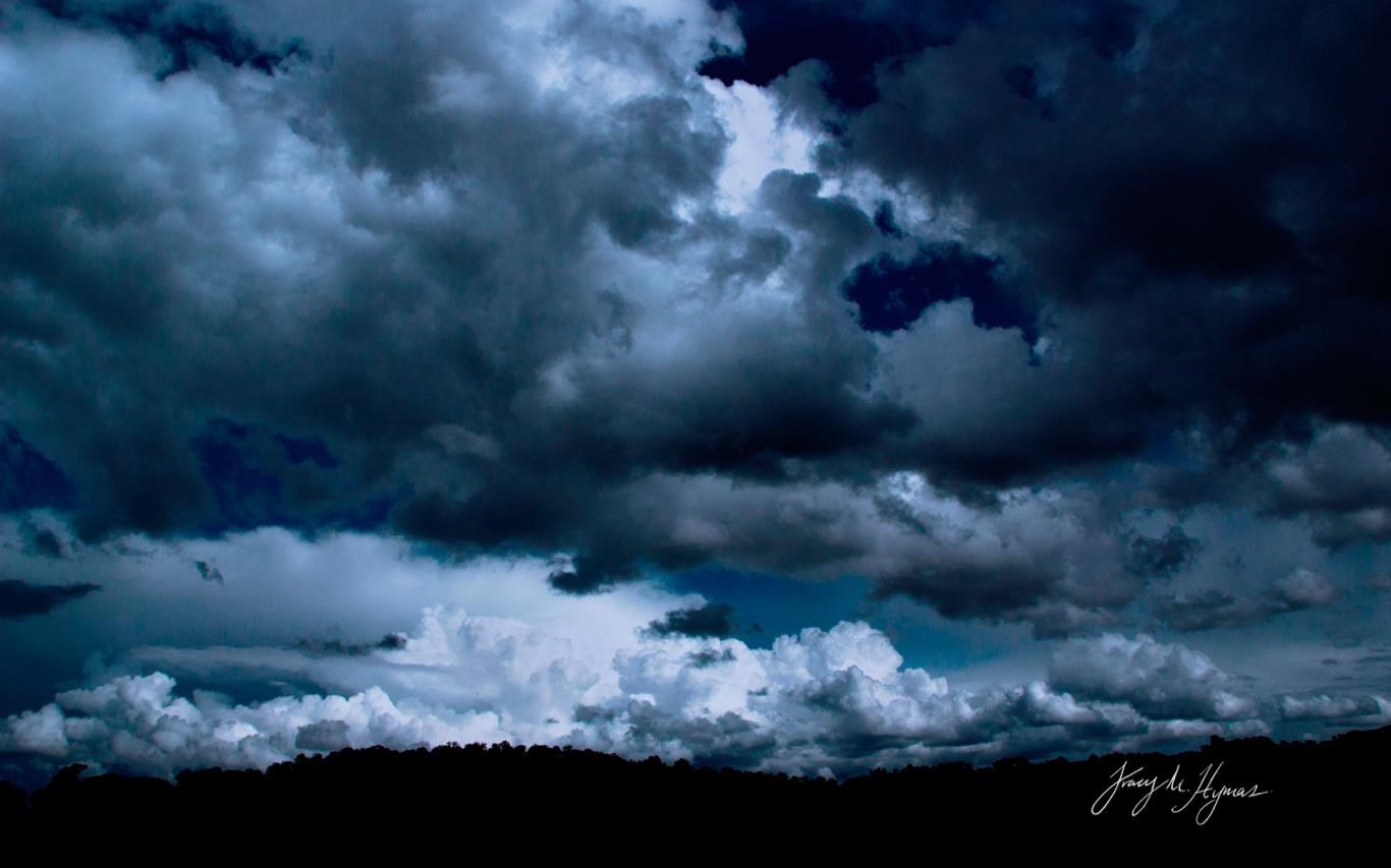 Dark Skies by Tracy Hymas screenshot